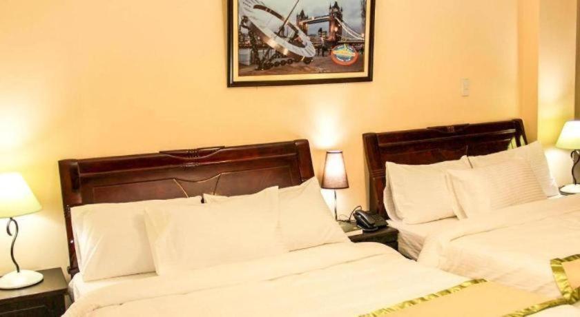 Time Travellers Hotel Manilla Buitenkant foto